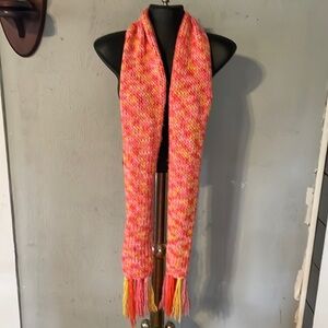 80” x 10” Vintage 1941-1959 Le Tigre pink orange yellow knot scarf with fringe